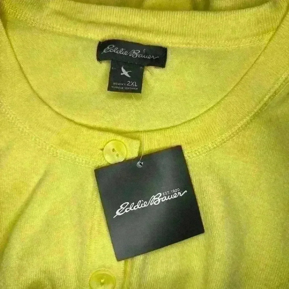 NWT Eddie Bauer Yellow Button Up - Picture 8 of 9